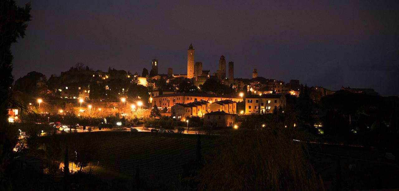 Locanda Viani San Gimignano Buitenkant foto