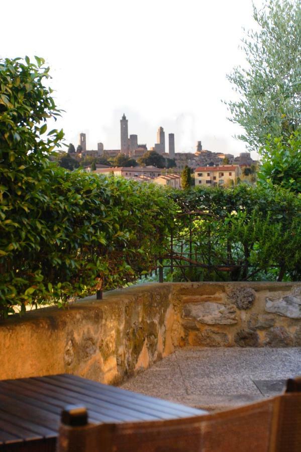 Locanda Viani San Gimignano Buitenkant foto
