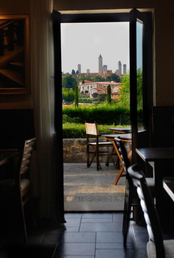 Locanda Viani San Gimignano Buitenkant foto